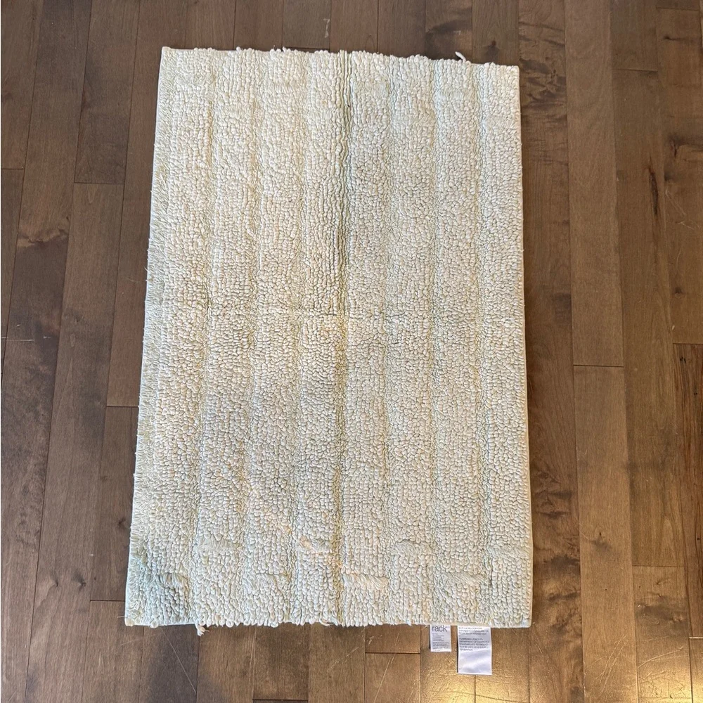 Light Green Bath Mat